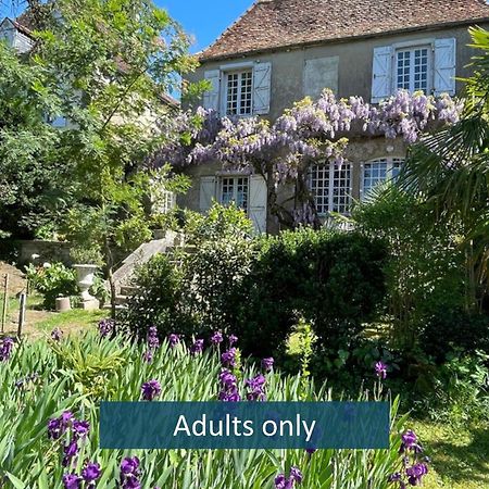 Jardin Des Remparts Bed & Breakfast Orthez Exterior photo
